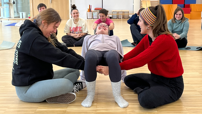 Conoce las claves del desarrollo psicomotor del niño o la niña